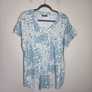 Heimish USA Blue and Cream Floral V-neck Top
